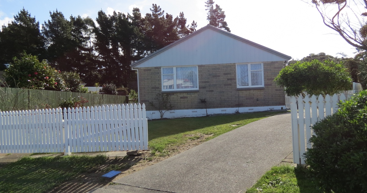 30 Bellona Place Cannons Creek Porirua City Residential House Sold