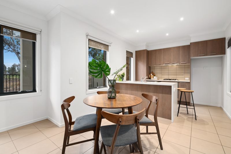 28 Coleraine Street, Epping, VIC Rental Townhouse Leased