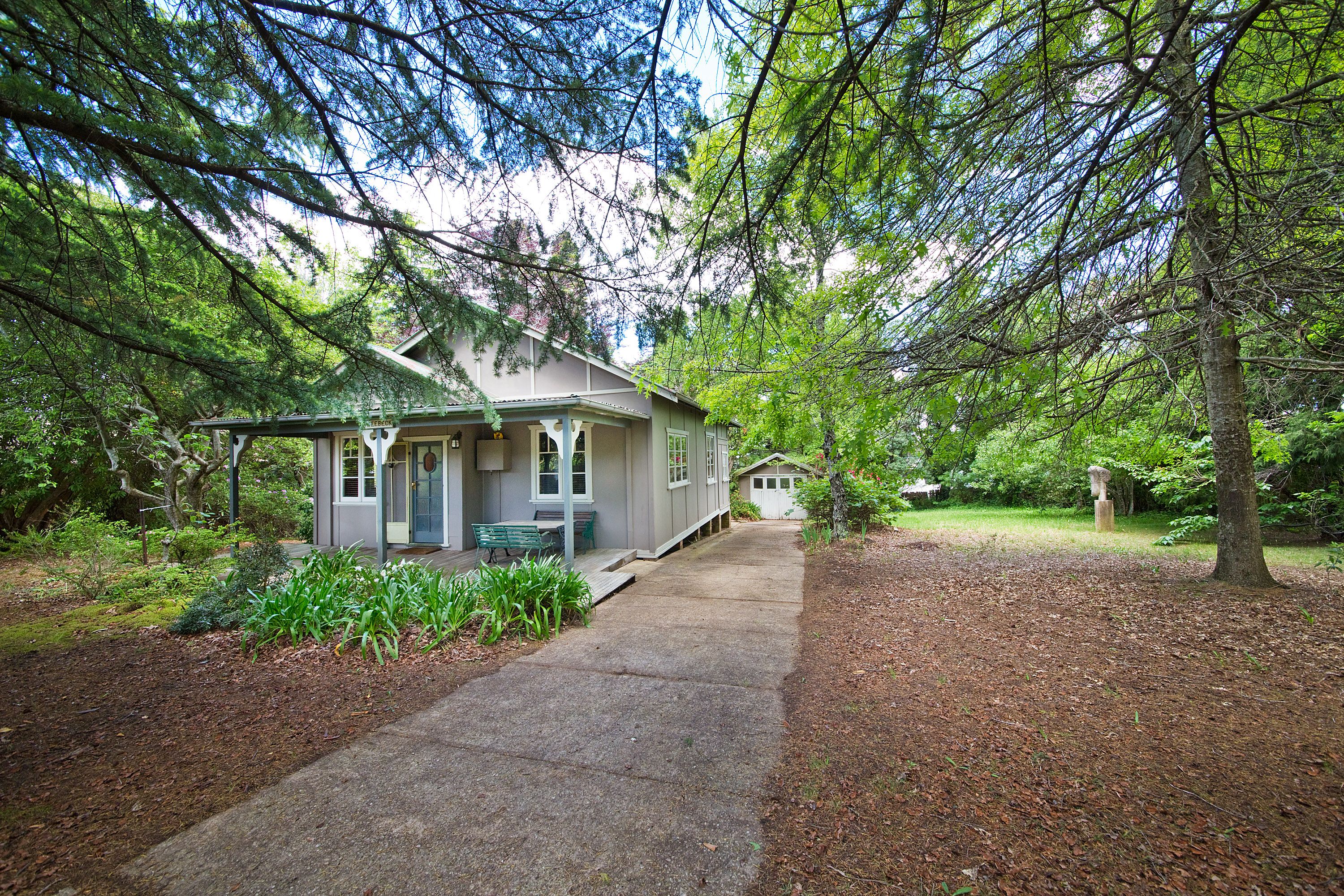 141 143 Hat Hill Road Blackheath Nsw Residential House Sold