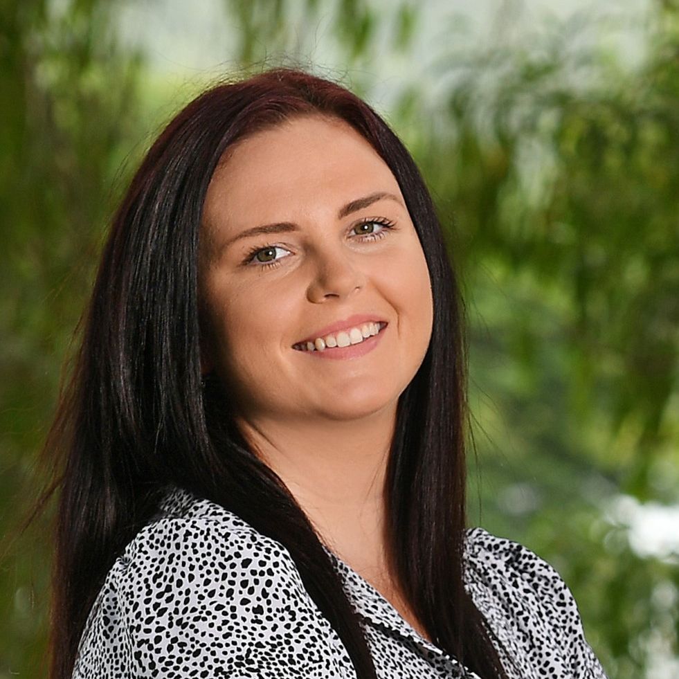 Karla Loftus Sales & Marketing Consultant Ray White Kirwan