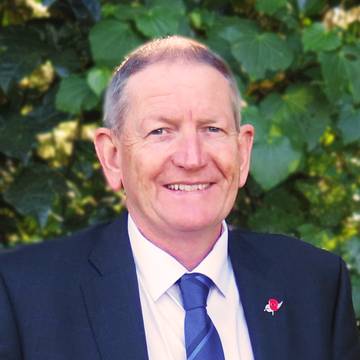 Neil O'Connor, Licensee Agent at Ray White Royal Oak