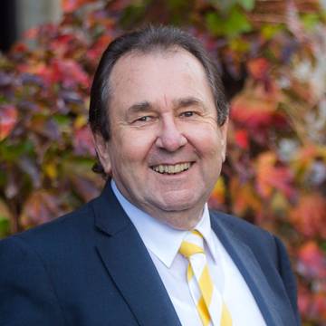 Phil Horrobin, Principal at Ray White City Apartments