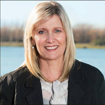 Dulcie Ellis, Licensee Salesperson at Ray White Ashburton