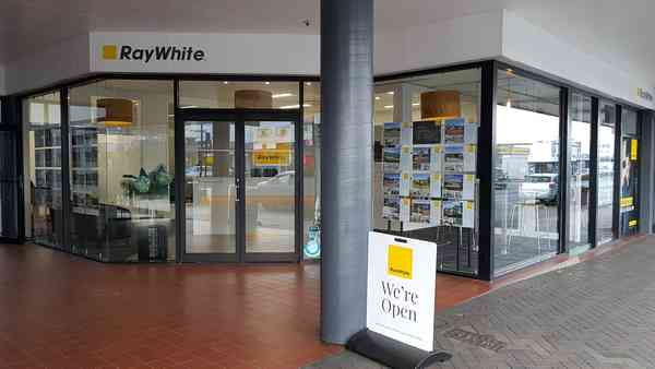 Ray White Te Awamutu photo 0