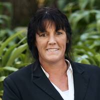 Michelle Madsen, Sales Executive to Michael Rea at Ray White Blenheim