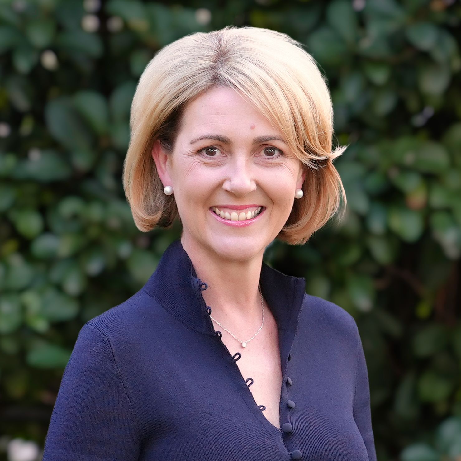 Kim Olsen • Ray White