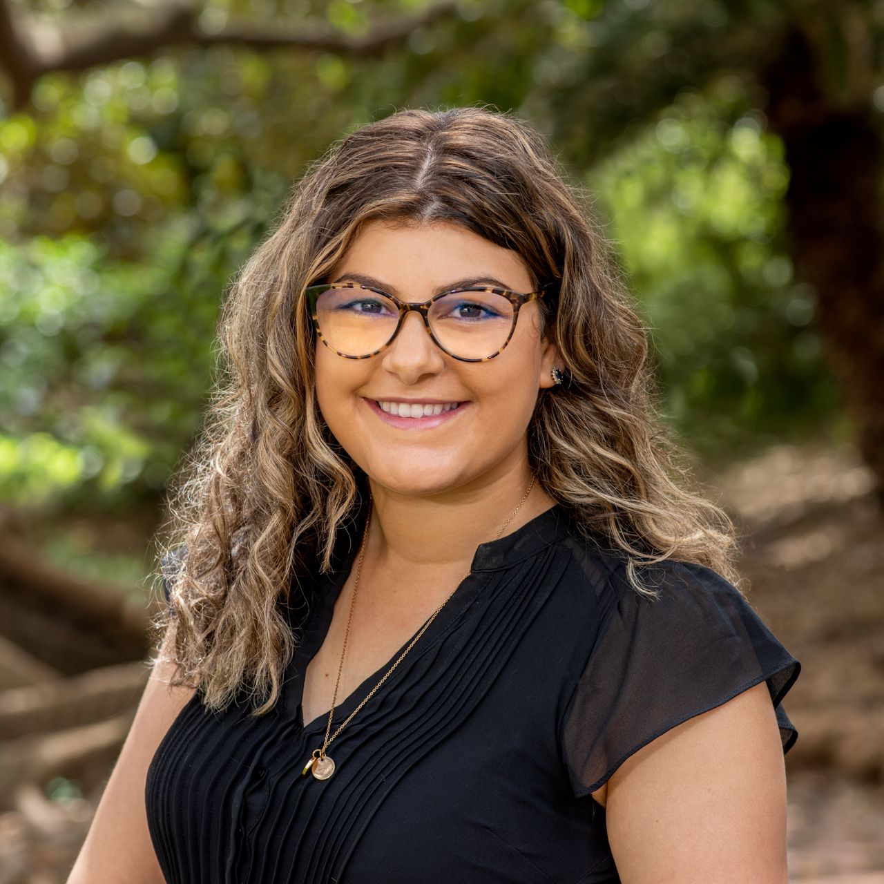 Elizabeth Papazahariou