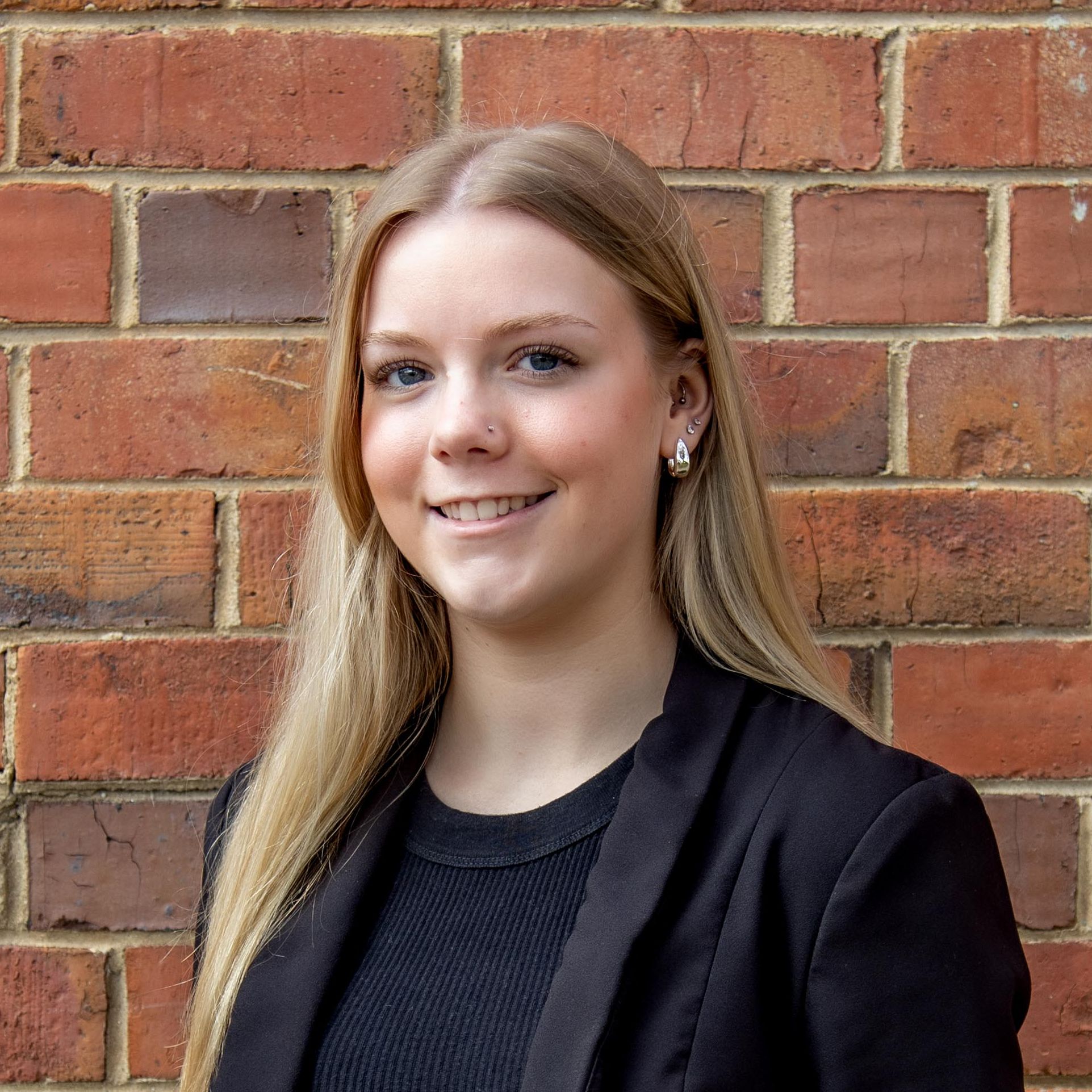 Alyssa O'Neill Property Management Ray White Albury Central Real