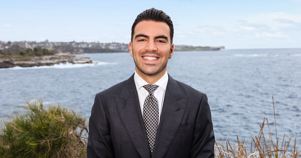 Alexander Nader Alexander Radoczy - Sales Executive to Nader Hotait - Ray White Eastern ...