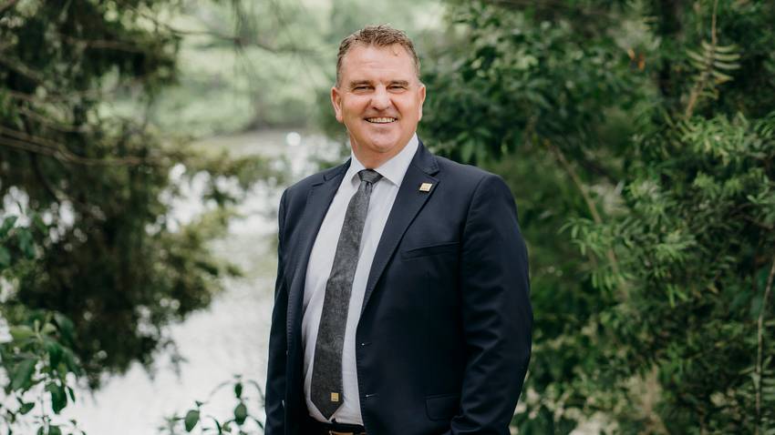 Chris Gemmell AREINZ, Licensee Agent & Sales Team Leader at Ray White Birkenhead