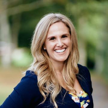 Lauren Davies, Owner/General Manager at Ray White Beach Haven