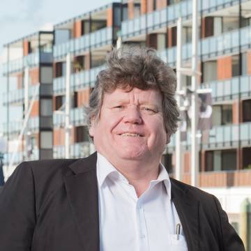 Murray Smith, Sales Manager at Ray White City Apartments