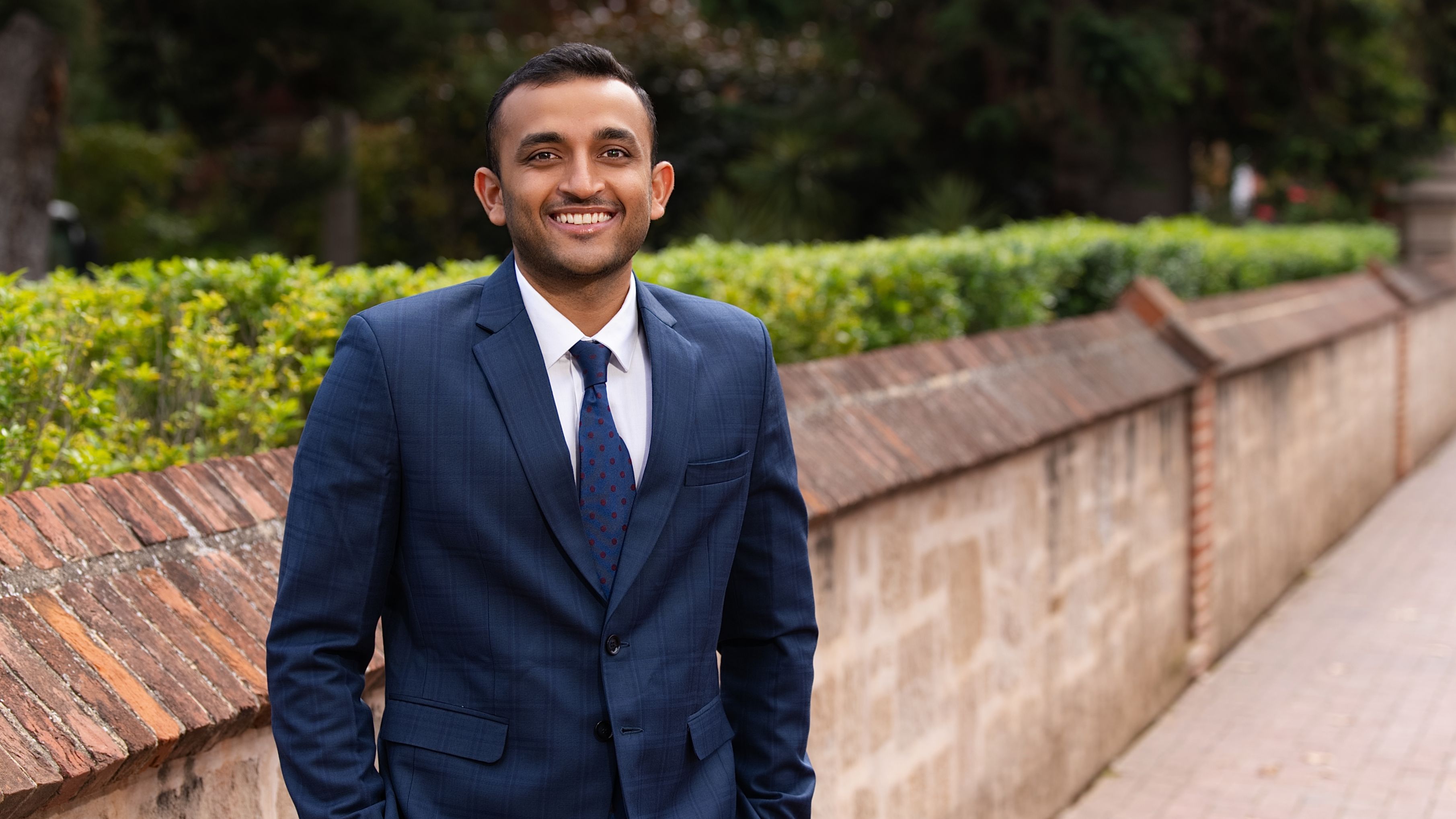 Dhiral Patel - Sales Associate - Ray White Adelaide City