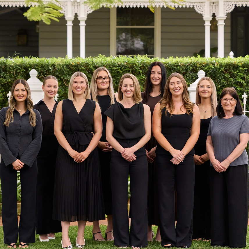 Leasing Team