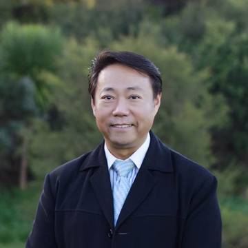 Desmond Lee, Licensee Salesperson at Ray White Botany