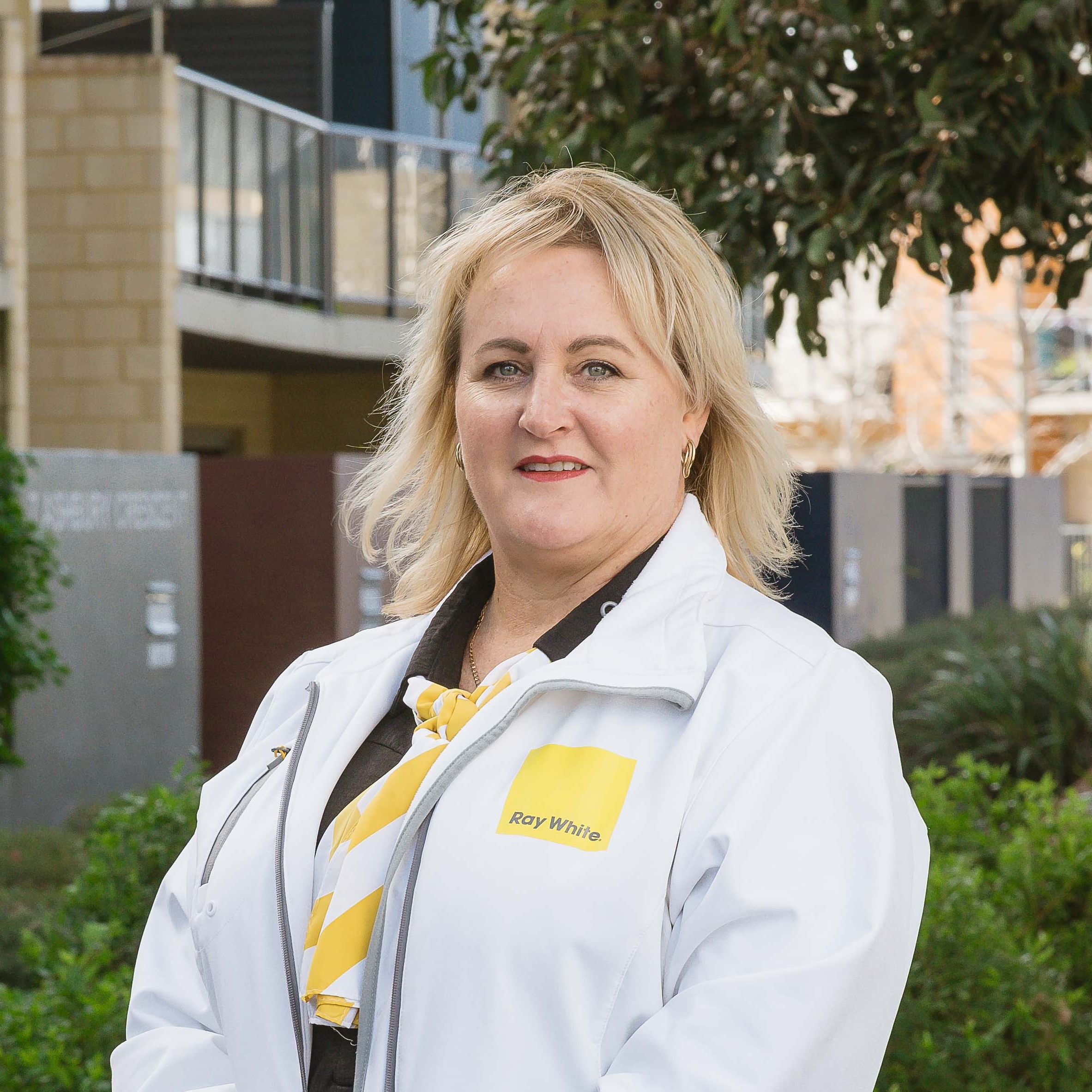 Amanda Lackie Assistant Property Manager Ray White Whiteman