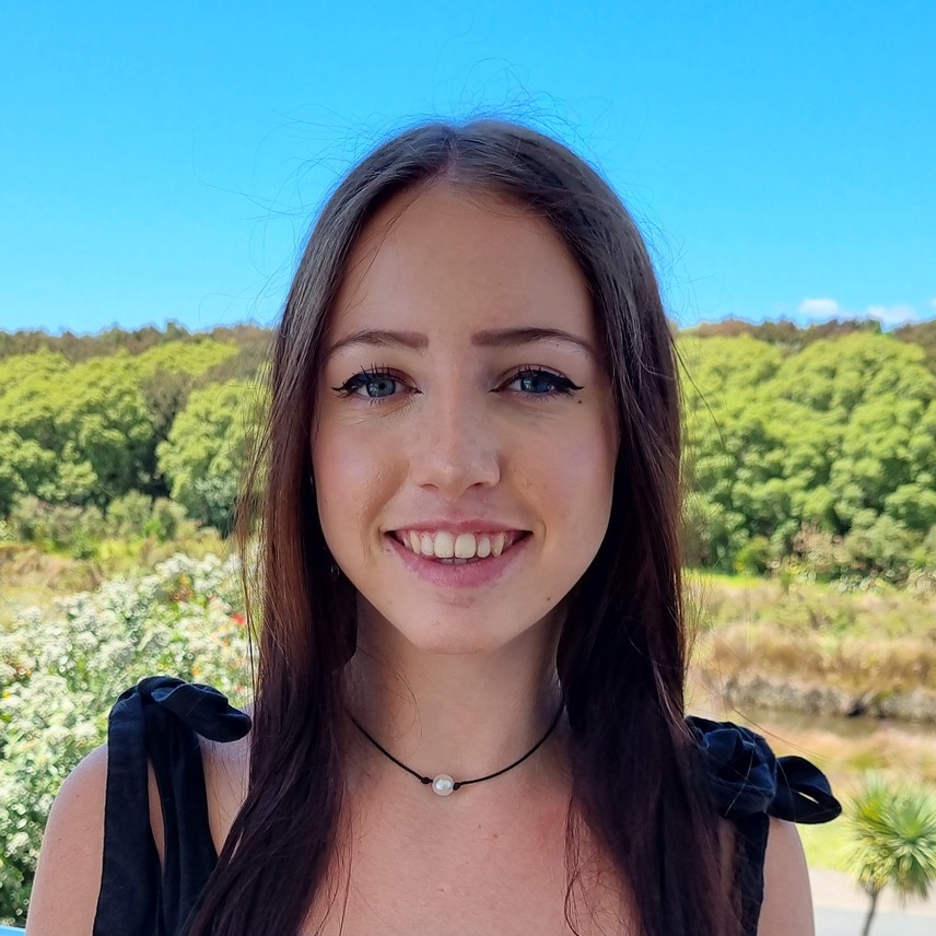 Hannah Cross