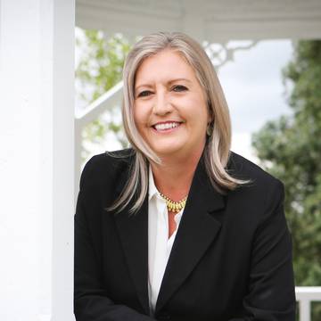 Linda Panoho, Administrator at Ray White Warkworth