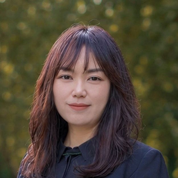 Yannie Hou