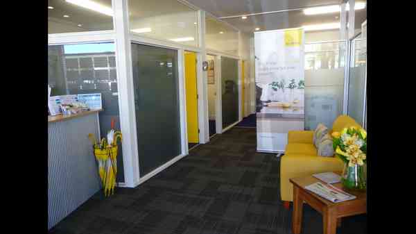 Ray White Porirua photo 0