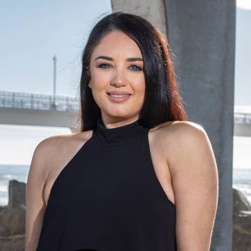 Courteney Barraclough, Sales Associate for Holly Jones & Administration Support at Ray White New Brighton