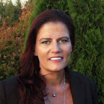 Julie Brake, Licensee Salesperson at Ray White Rotorua