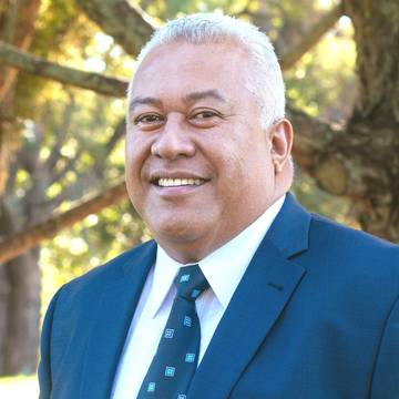 Apu Tau, Licensee Salesperson at Ray White Manukau