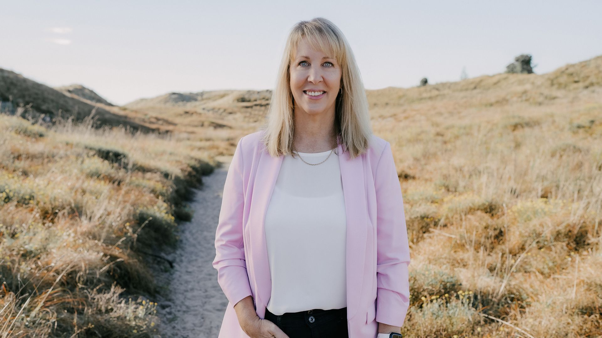 Estelle Johnson | Real Estate | Ray White New Zealand