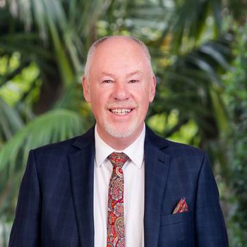 Paul Scarfe AREINZ, Licensed Agent - Branch Manager at Ray White Blockhouse Bay