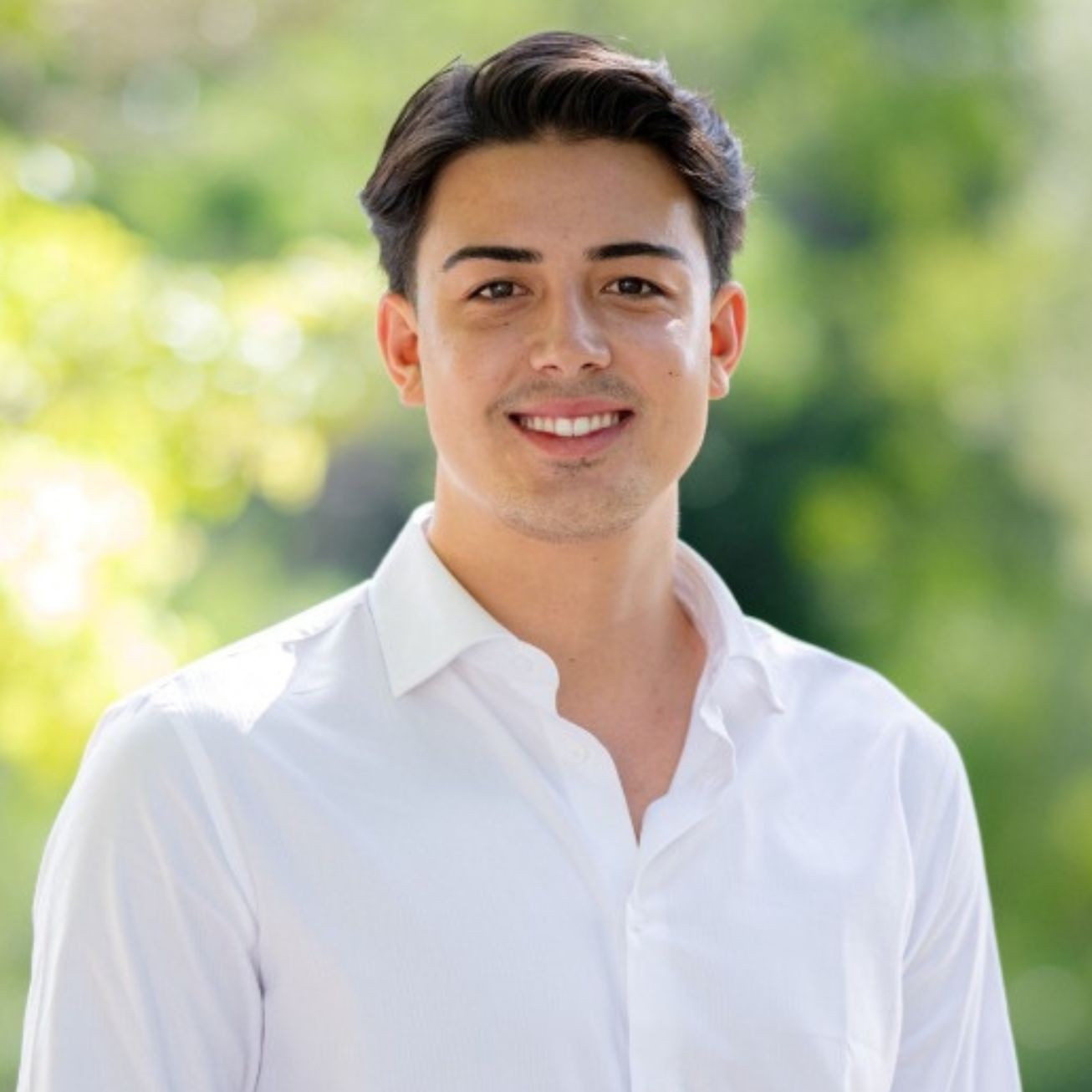 Zachary Binrong