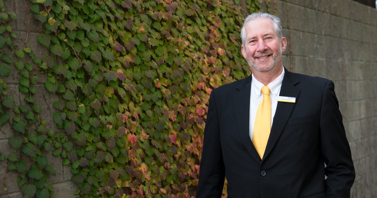 Real Estate Licensee Salesperson Yan Quesnel Upper Hutt