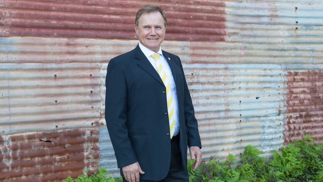 Contact Paul Burnham