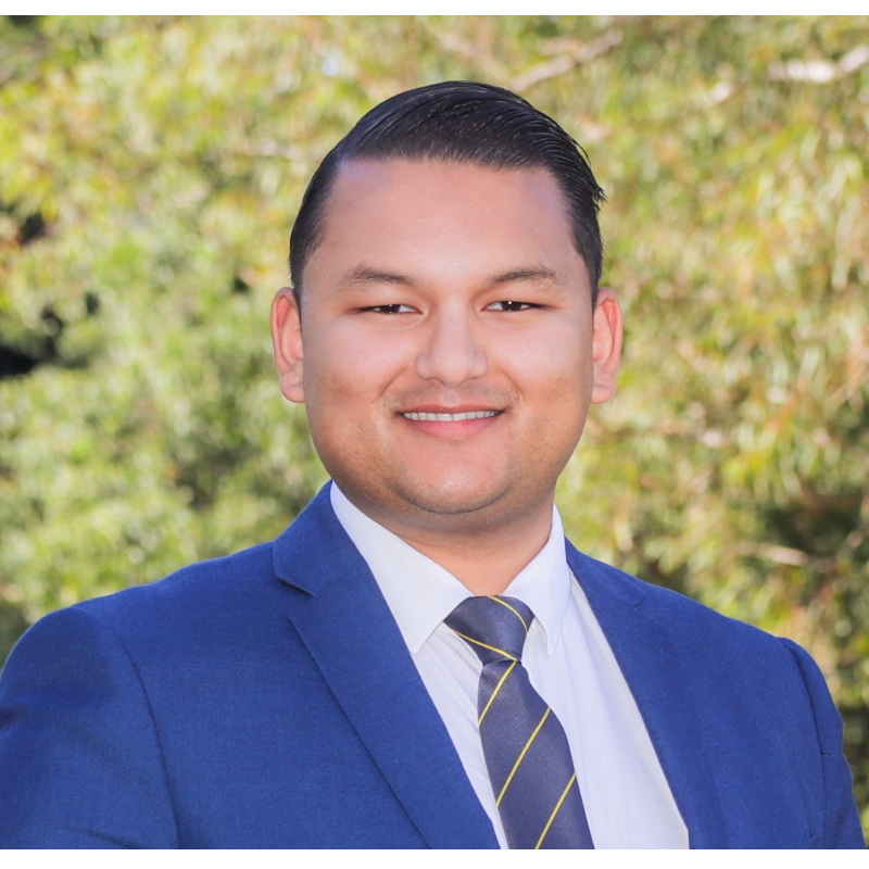 (James) Sumesh Manandhar