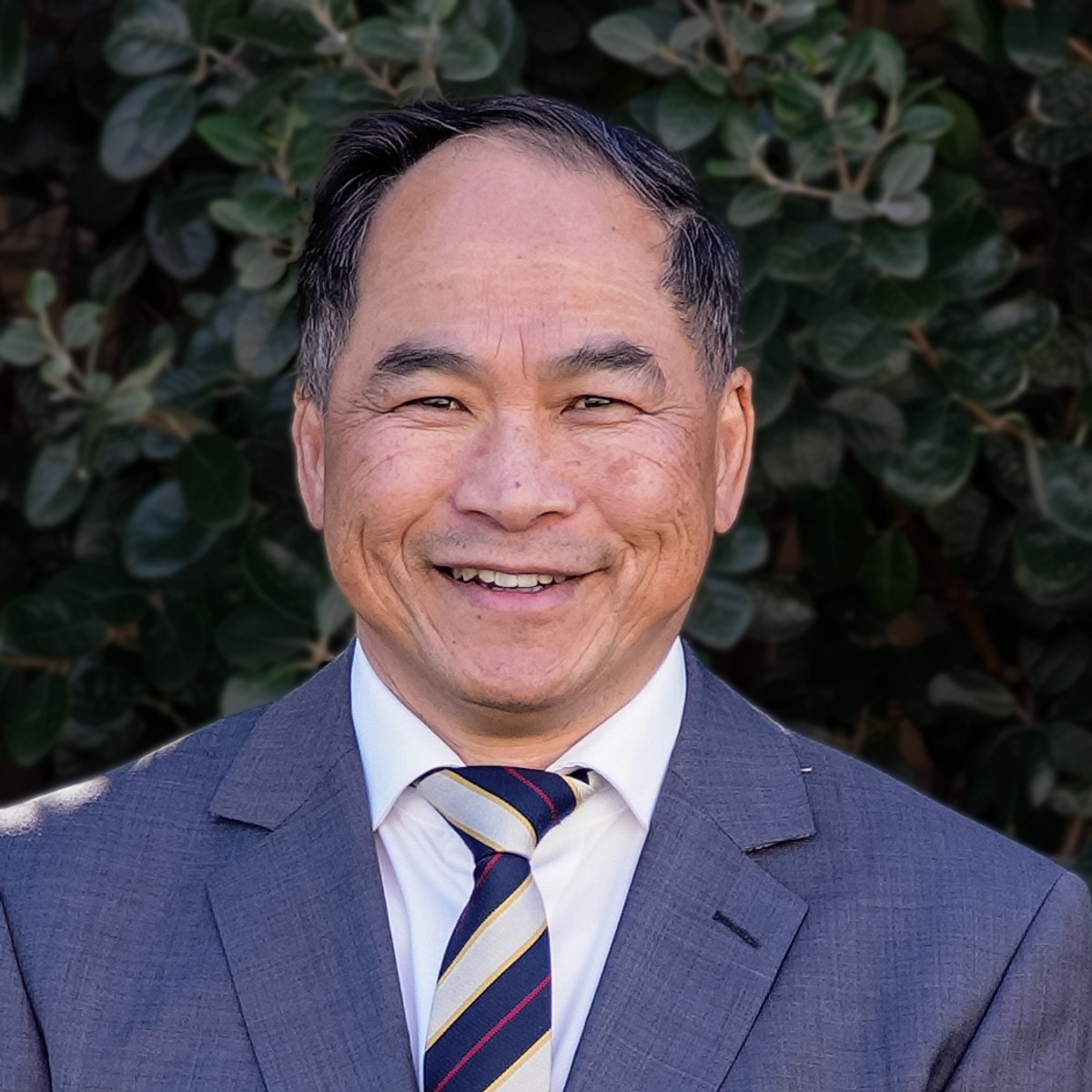 Larry Lew Harry Lew • Ray White