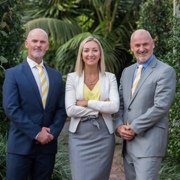 The Smiths - Craig, Brendan & Rebecca, The Smiths at Ray White Titirangi