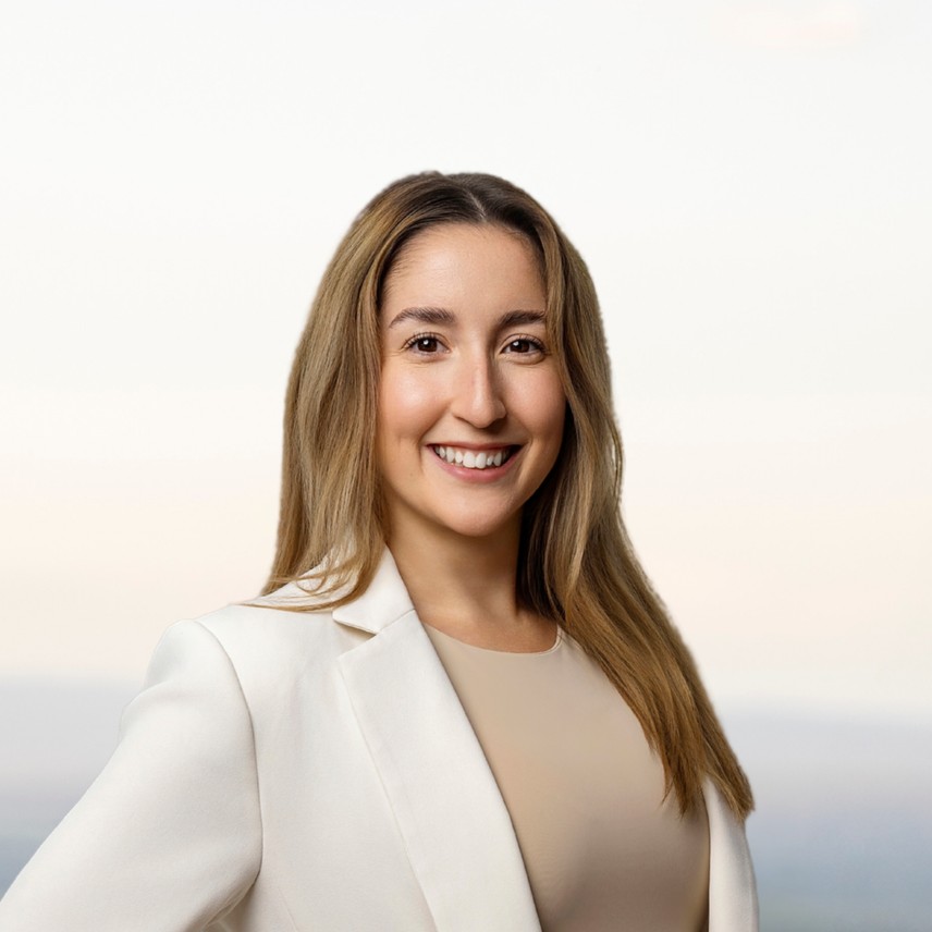 Corey Harding Dani Harding - Sales Associate to Corey Lindh - Ray White Ipswich