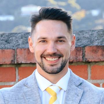 Richard Barlow, Licensee Salesperson at Ray White Kemeys Brothers