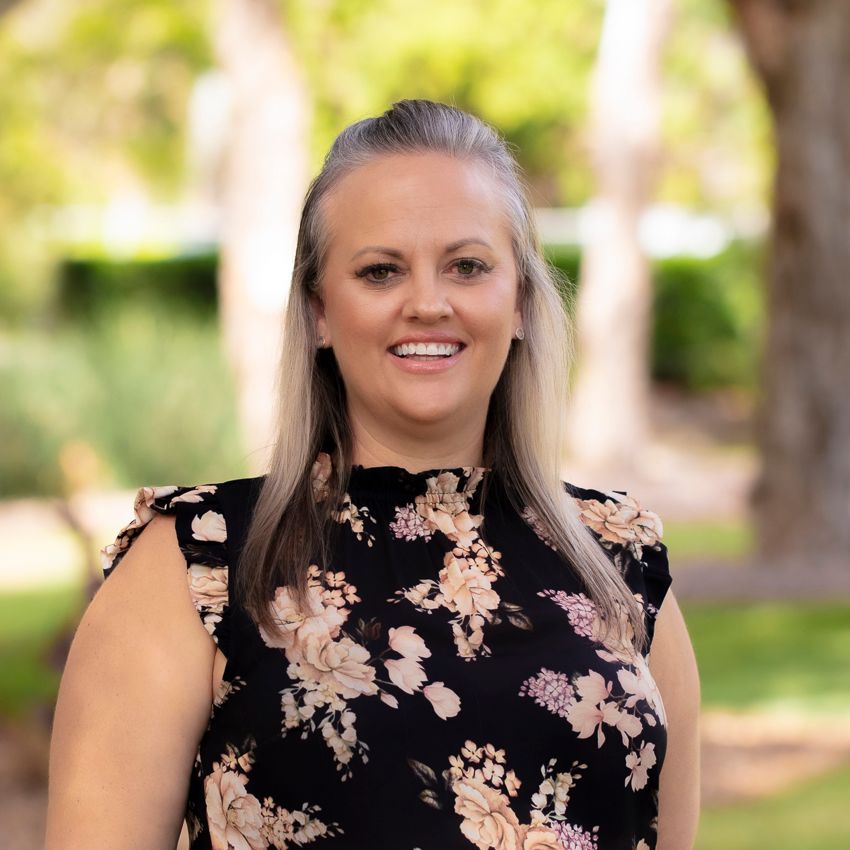 Lea Sanders PROPERTY MANAGER Ray White Ormeau