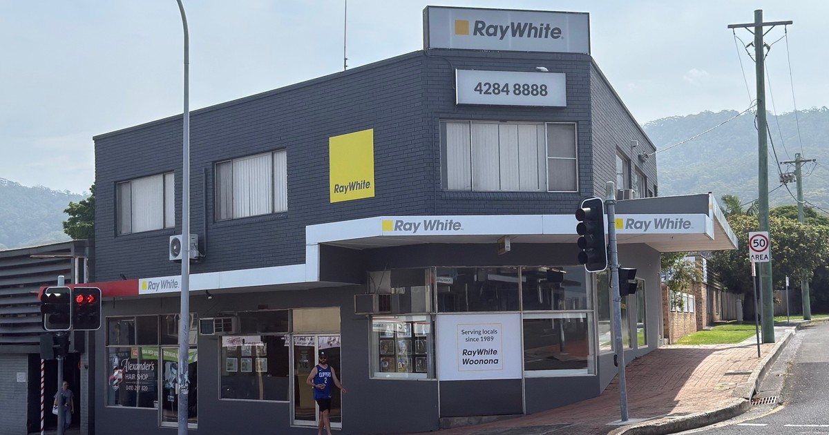 Ray White Woonona