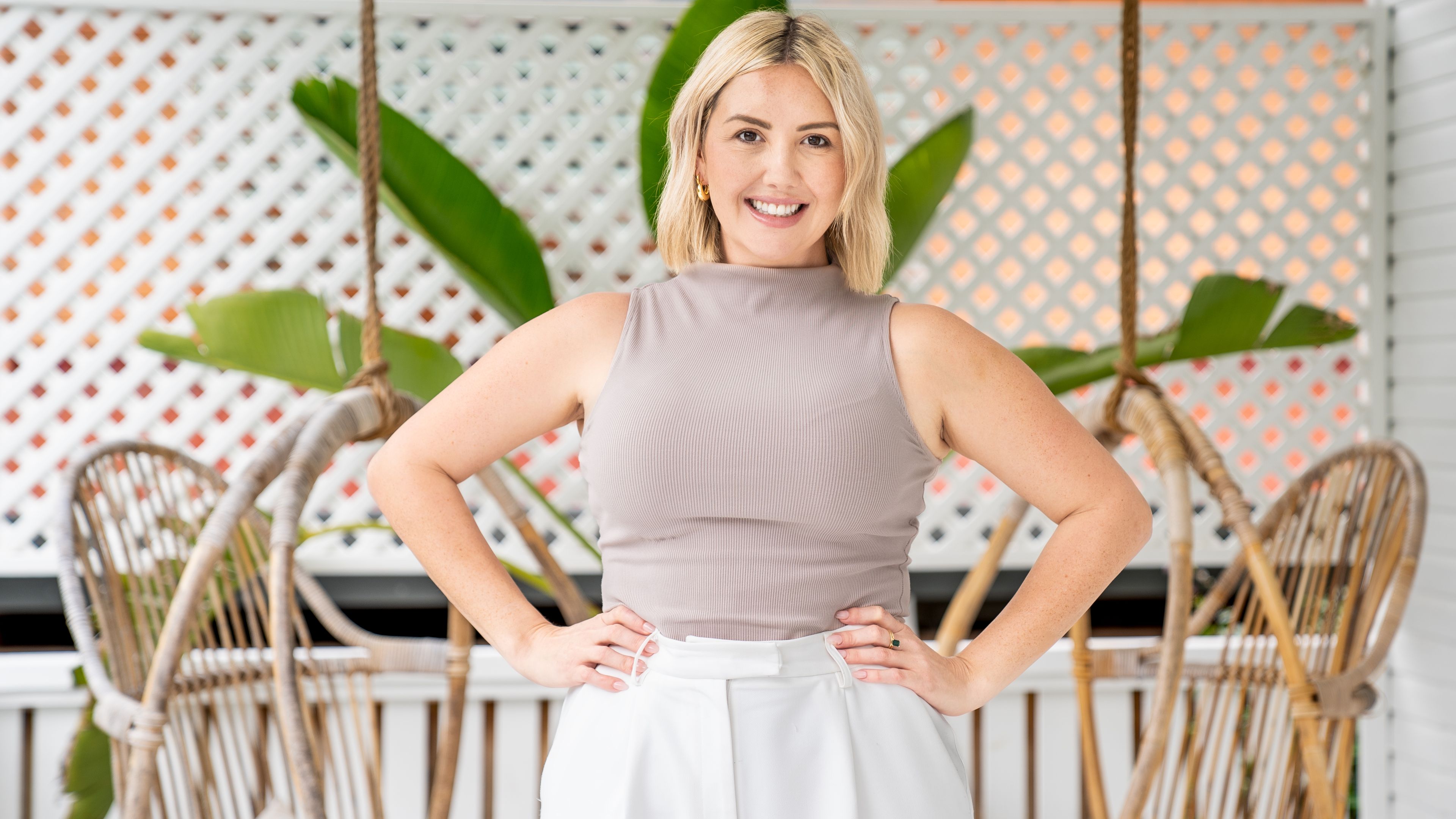 Kristie Pike - Sales & Marketing Consultant - Ray White Newport