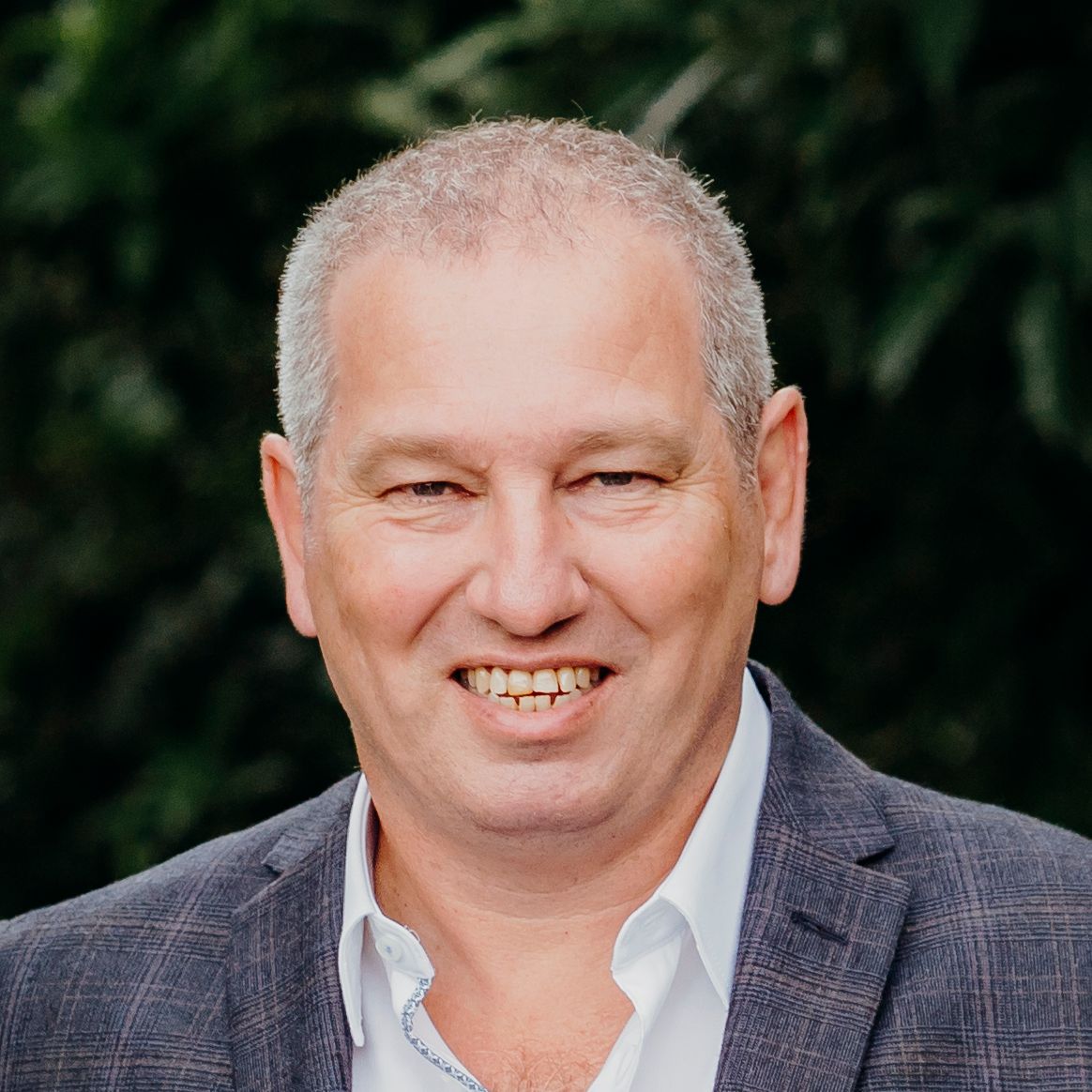 Michael Lochore AREINZ