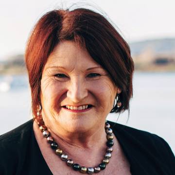 Sue Peard, Licensee Salesperson & Sales Associate to Rodney Fong at Ray White Tauranga