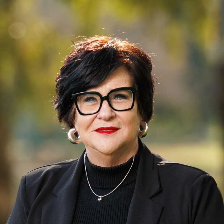 Narelle Robinson