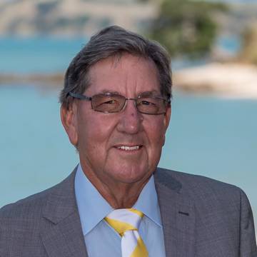 Geoff Bignell, Licensee Agent at Ray White Beachlands