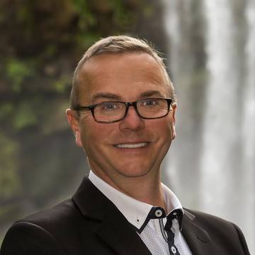 Zoltan Waxman, Licensee Salesperson at Ray White Whangarei