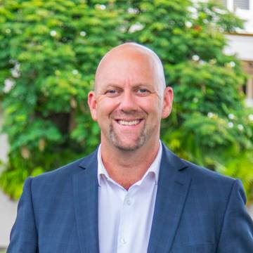 Mike Zelcer, Licensee Salesperson at Ray White Orakei
