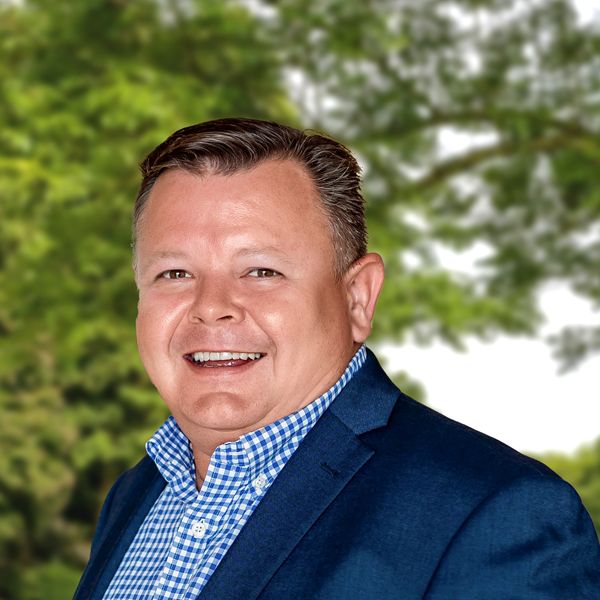 Craig Currie • Ray White