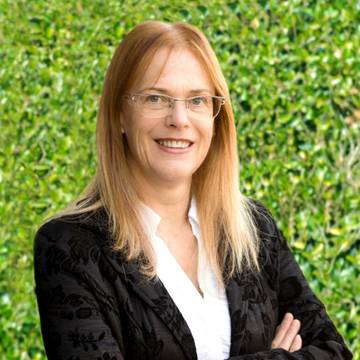 Dee Robbins, Licensee Salesperson at Ray White Hamilton City
