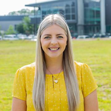 Christy Arundel, Commercial and Industrial Specialist at Ray White Commercial Tauranga