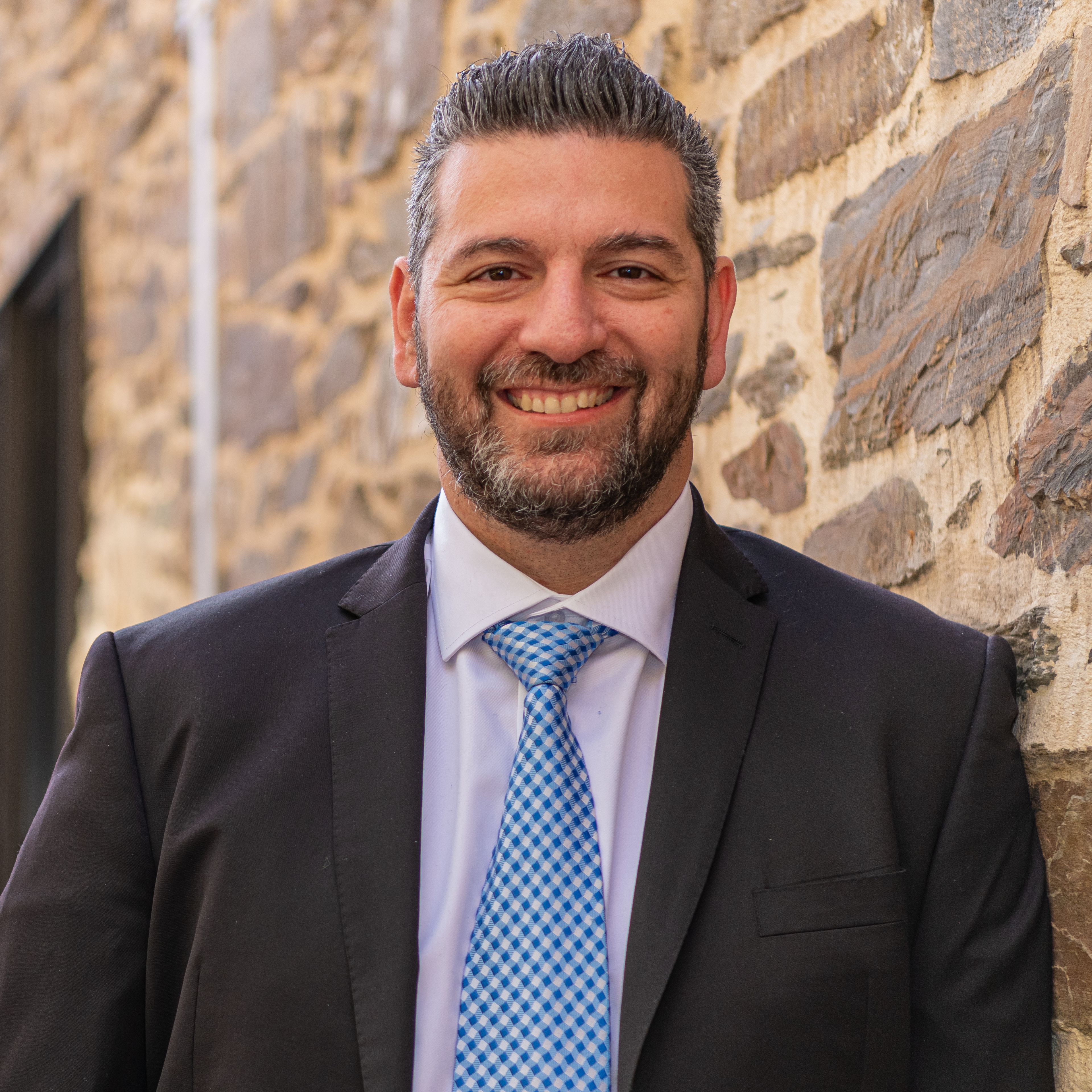 Kosta Safos